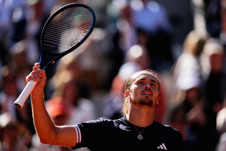 Zverev closer to elusive Slam title